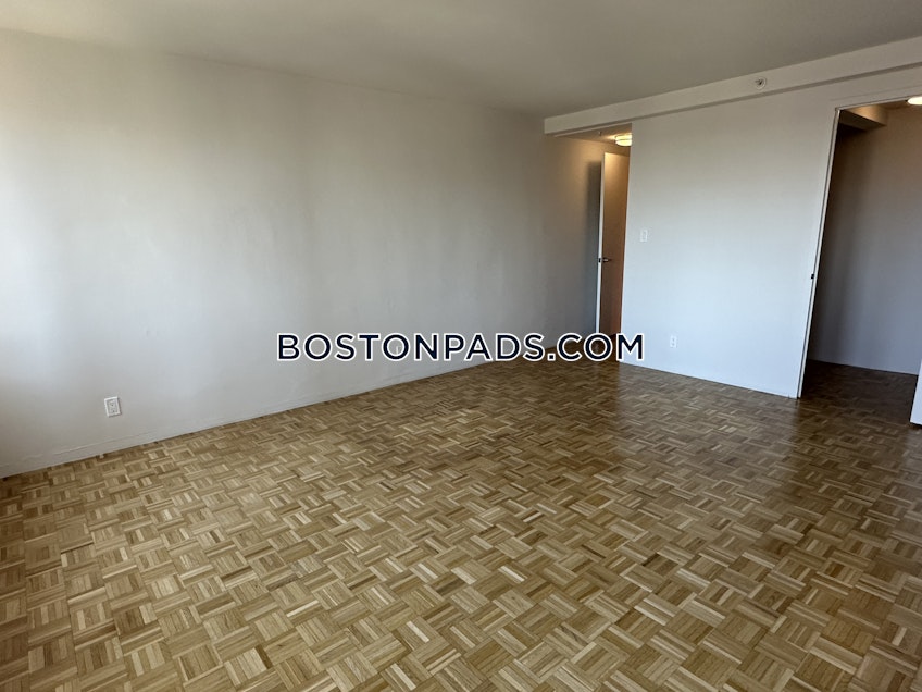 Boston - $3,660 /month