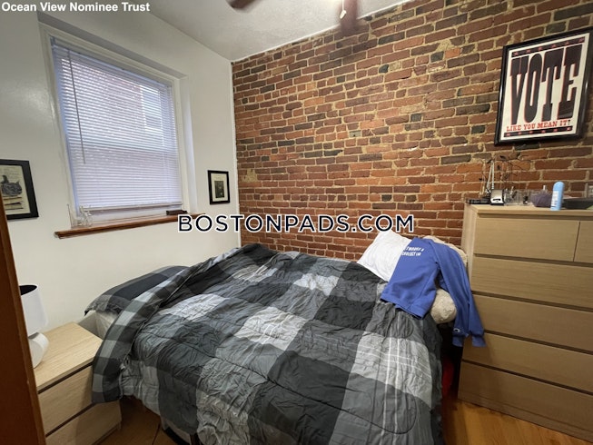 Boston - $2,800 /mo