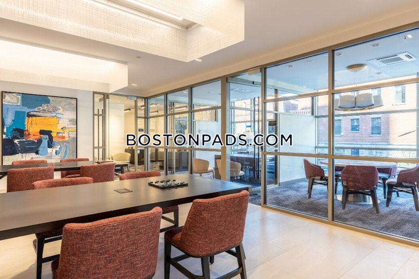 Boston - $5,682 /month