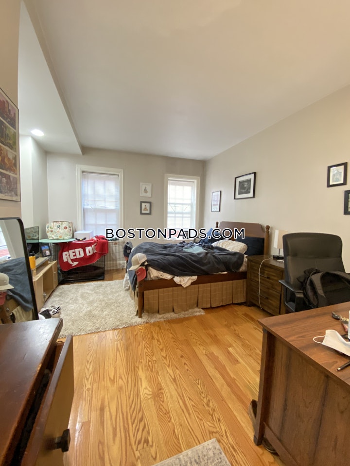 beacon-hill-apartment-for-rent-3-bedrooms-2-baths-boston-5000-3823249 