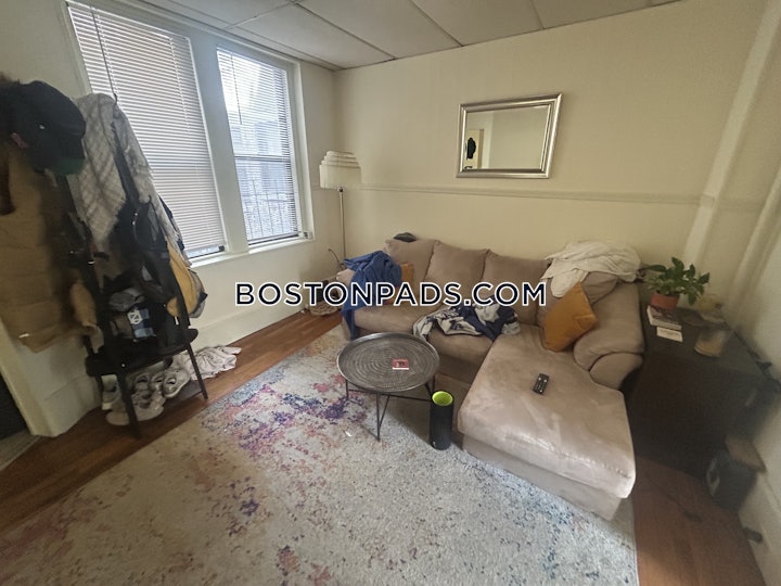 beacon-hill-apartment-for-rent-2-bedrooms-1-bath-boston-2600-4589174 
