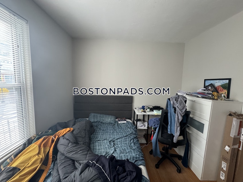 Cambridge - $3,900 /month