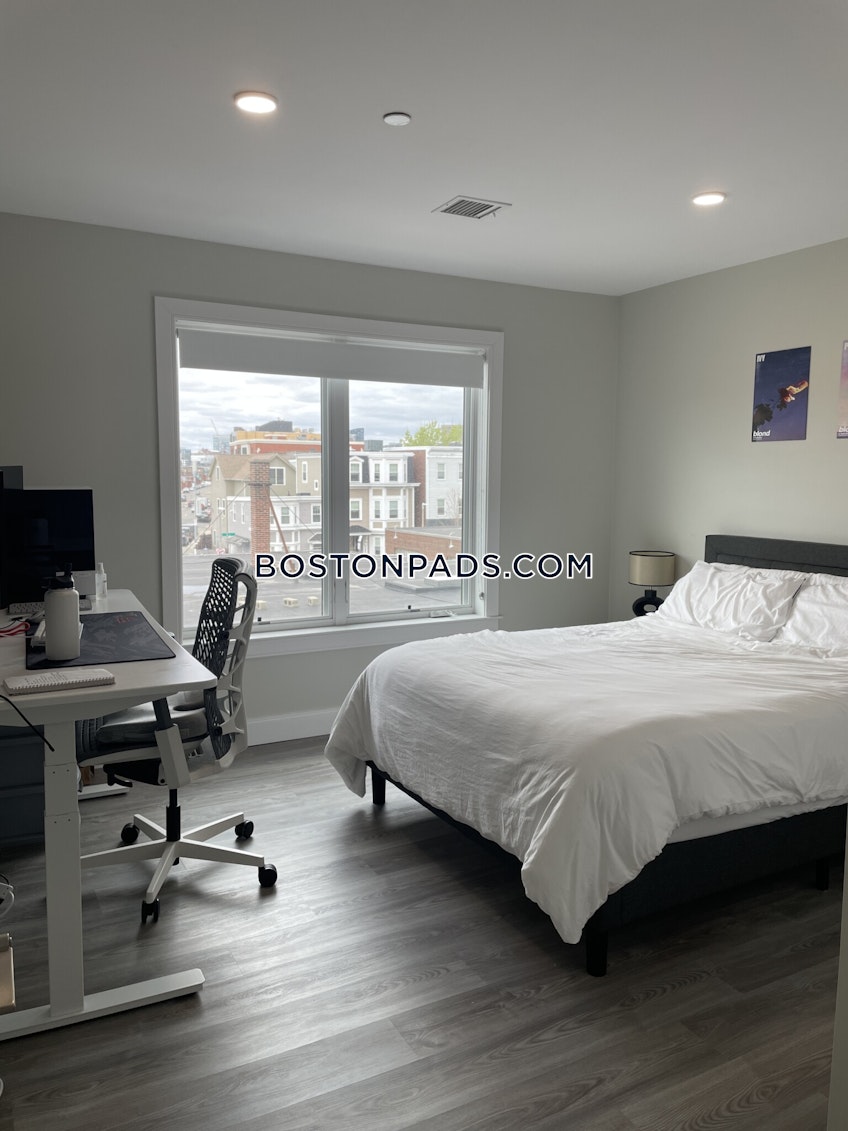 Boston - $3,800 /month