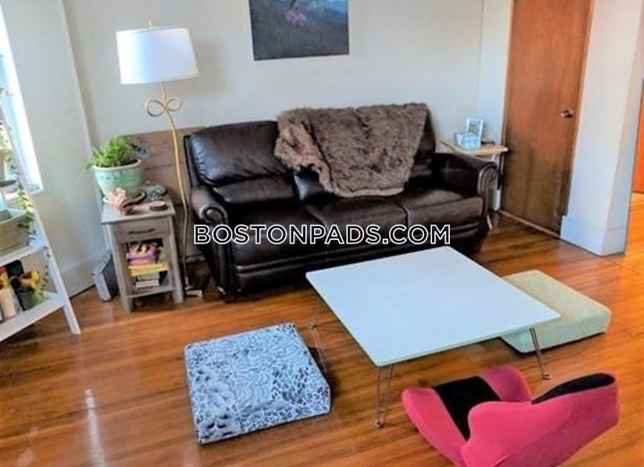 brookline-apartment-for-rent-1-bedroom-1-bath-coolidge-corner-2400-4576567 