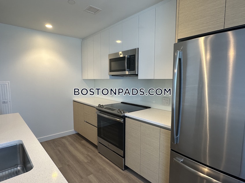 Boston - $11,670 /month