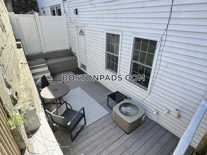 Saint James Place Boston picture 19