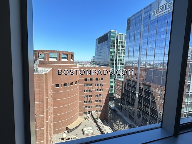 Boston - $5,581 /mo