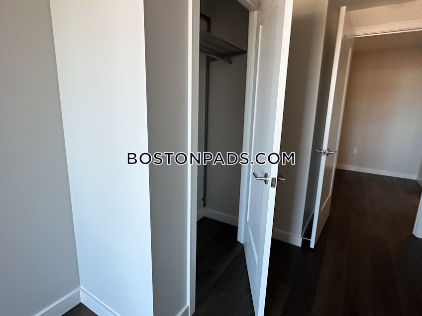 Boston - $5,502 /month