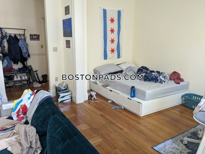 fenwaykenmore-apartment-for-rent-studio-1-bath-boston-2400-4589139 