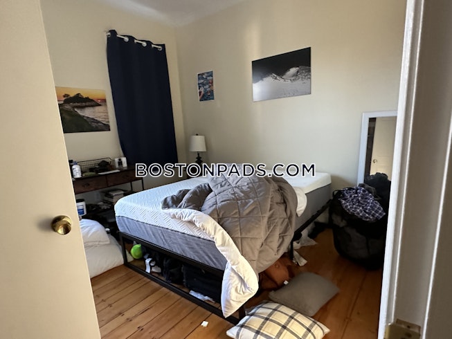 Boston - $5,200 /mo