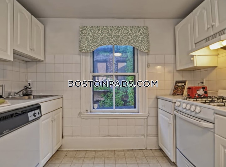 beacon-hill-apartment-for-rent-2-bedrooms-15-baths-boston-4500-4501968 