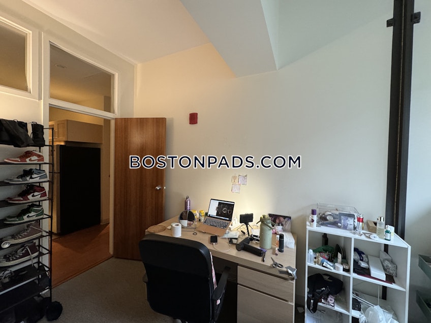 Boston - $3,750 /month