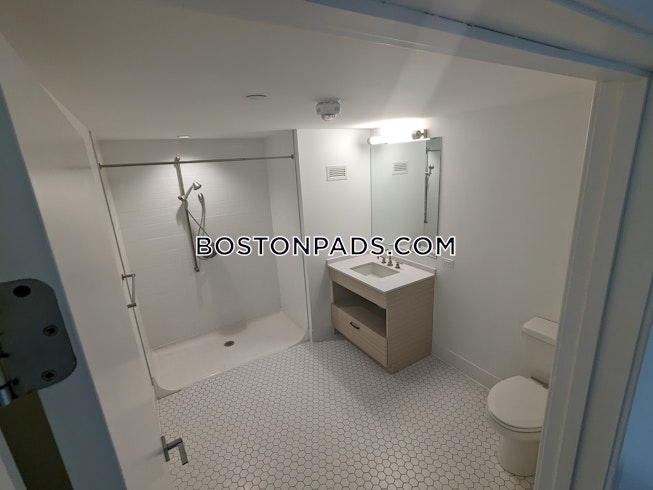 Boston - $3,309 /mo
