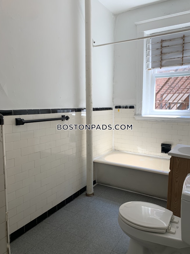 Boston - $1,875 /mo