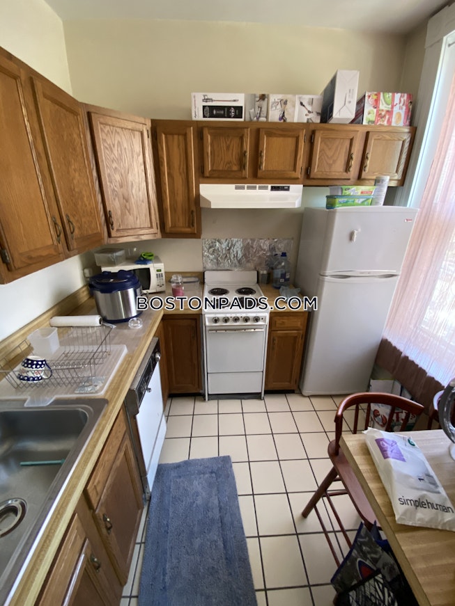 Boston - $2,150 /mo