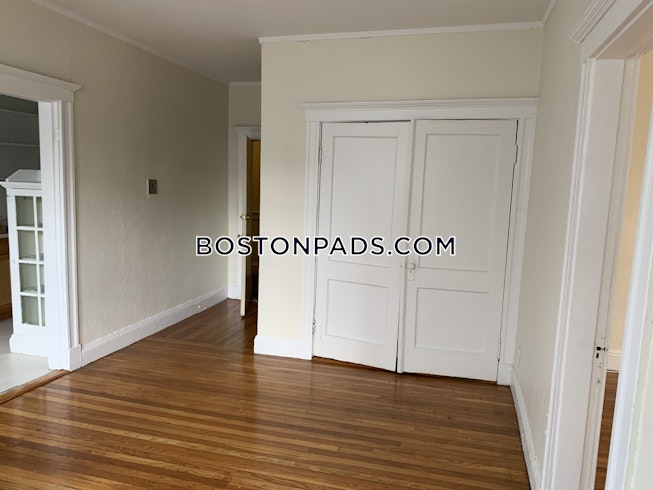 Boston - $2,295 /mo