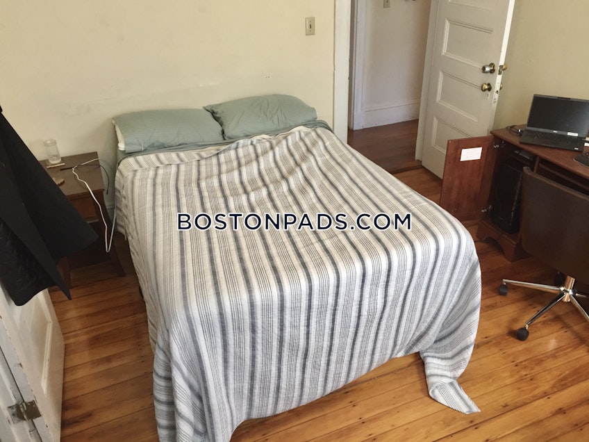 Boston - $4,000 /month