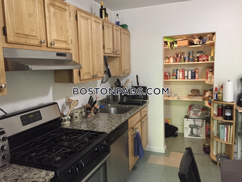 Boston - $4,000 /month