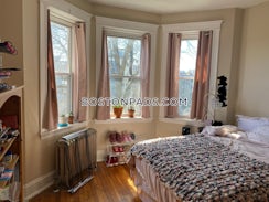 Boston, $3,100/mo