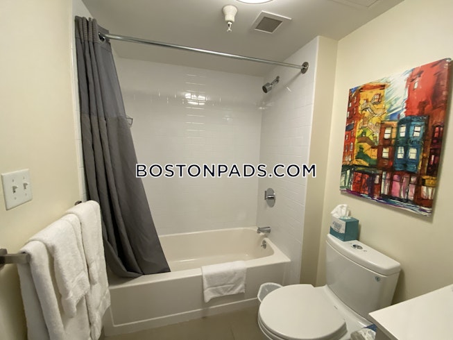 Boston - $4,100 /mo