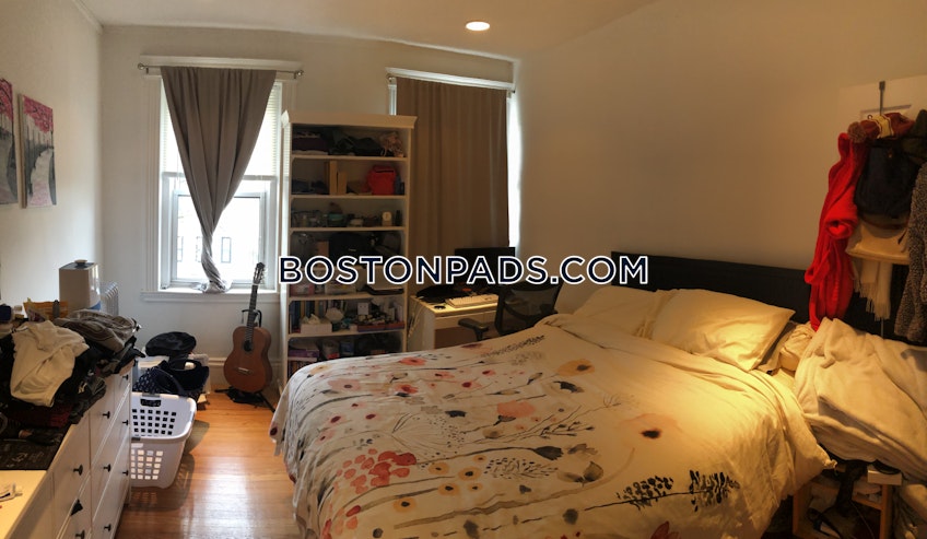 Boston - $2,600 /month