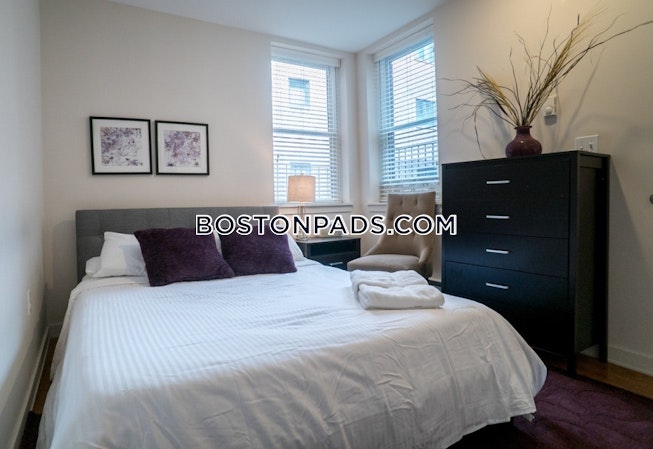 Boston - $2,600 /mo