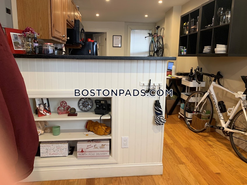 Boston - $3,000 /month