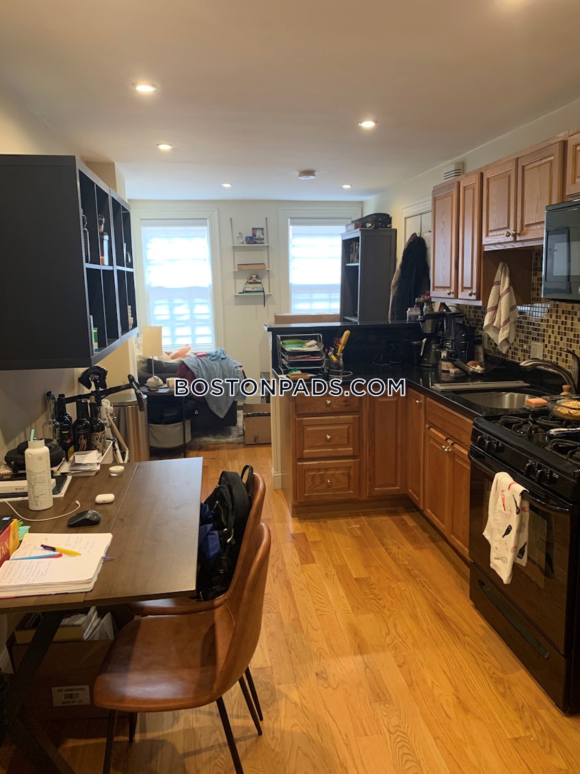 Boston - $3,000 /month