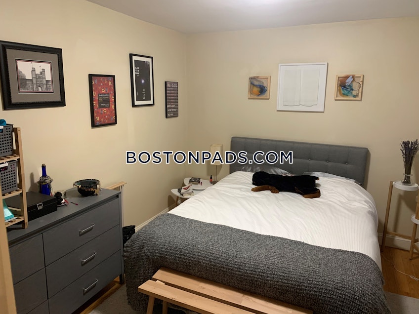 Boston - $3,000 /month