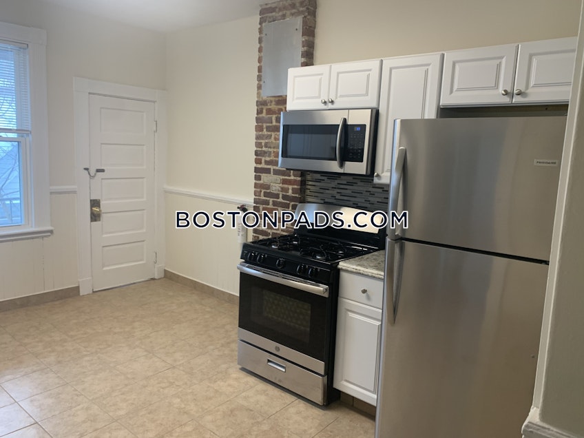 Boston - $2,850 /month