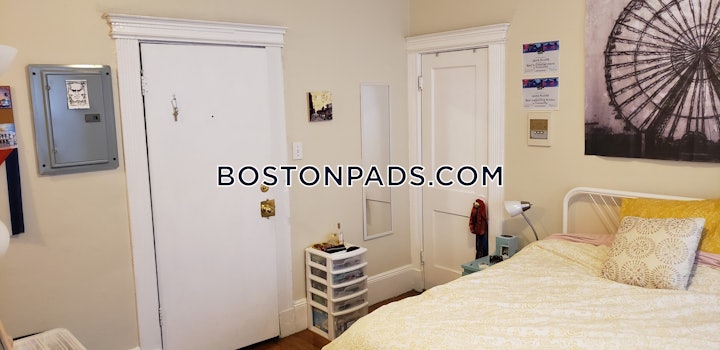 northeasternsymphony-apartment-for-rent-studio-1-bath-boston-2400-4561938 