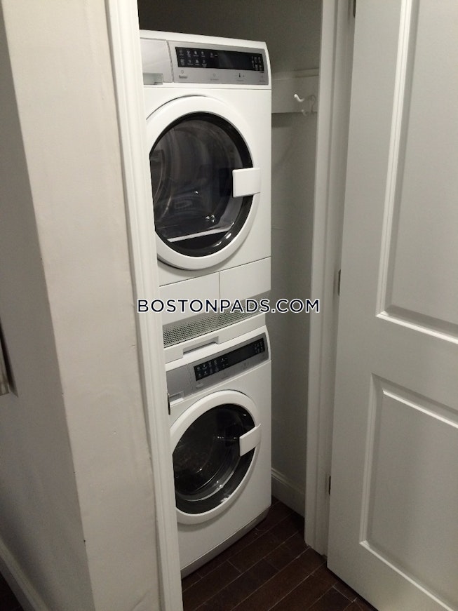 Boston - $3,325 /mo