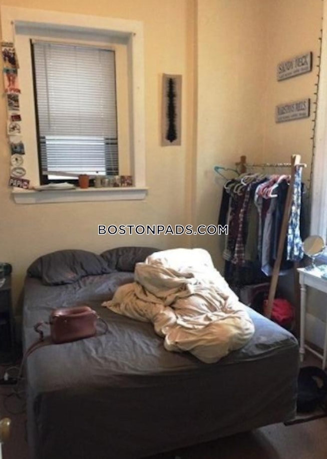 Boston - $2,800 /mo