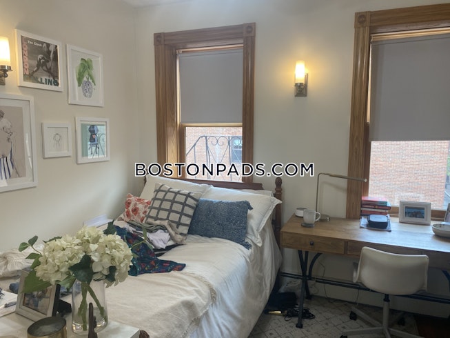 Boston - $4,625 /mo