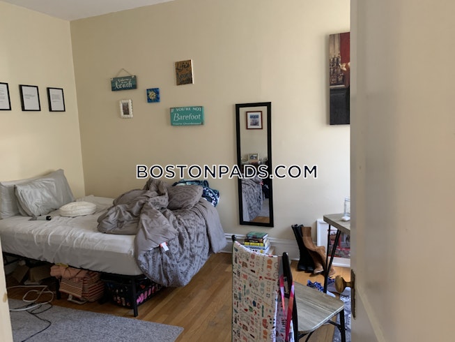 Brookline - $3,500 /mo