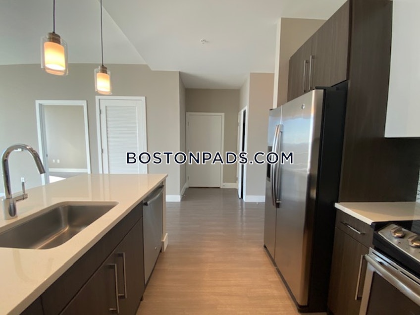 Boston - $4,665 /month