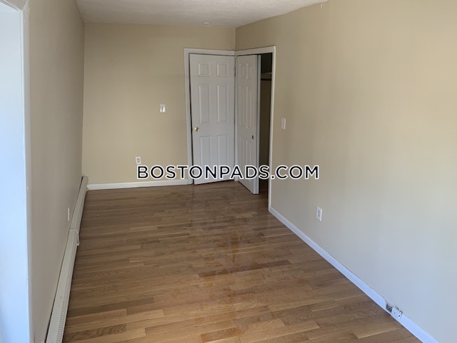 Boston - $3,200 /mo