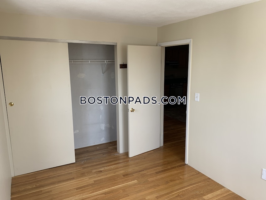 Boston - $2,950 /month