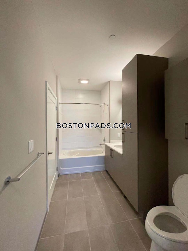 Boston - $6,438 /mo