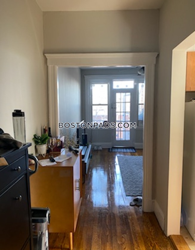 Boston - $3,750 /mo