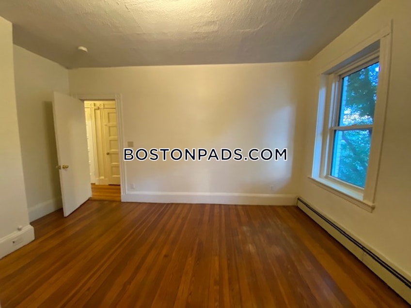 Cambridge - $3,100 /month