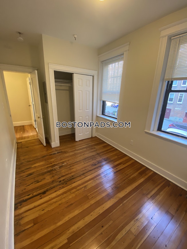 Boston - $3,100 /mo