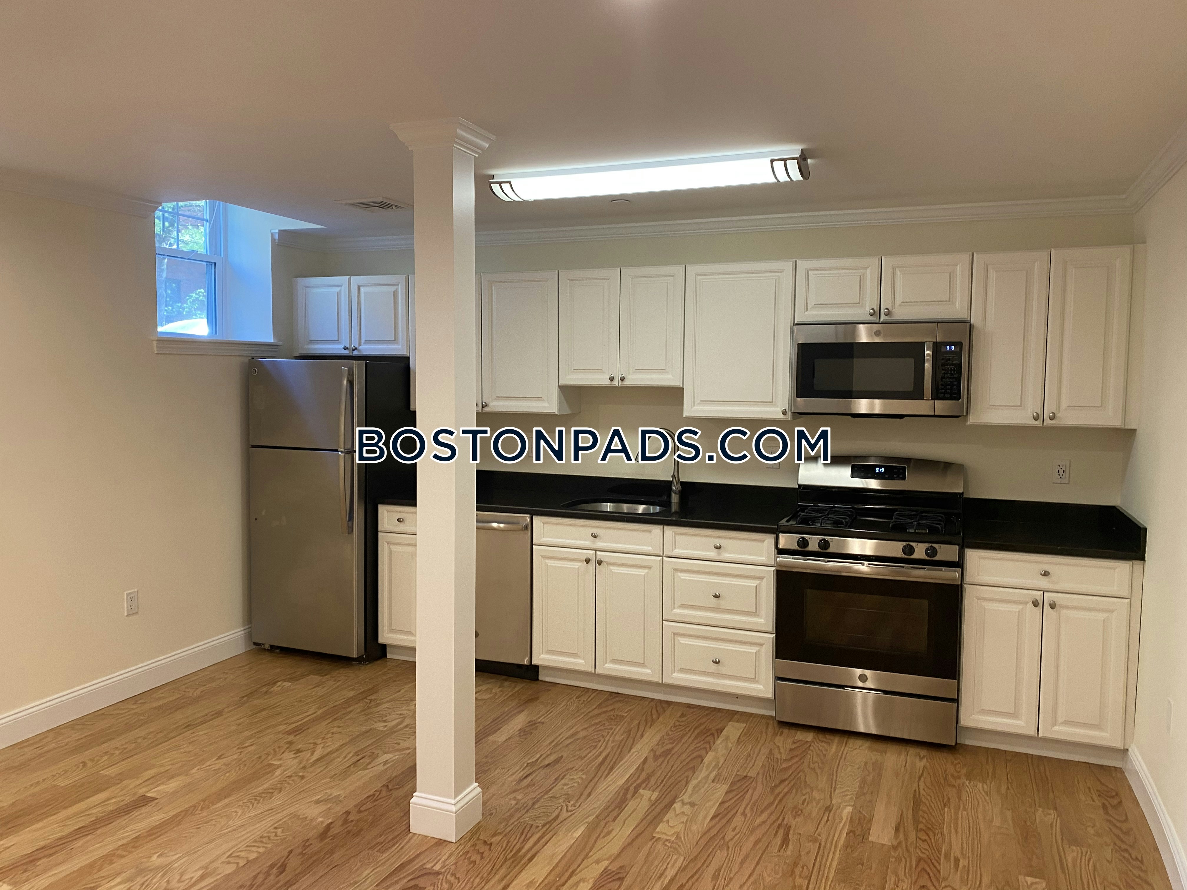 Cambridge - $2,980