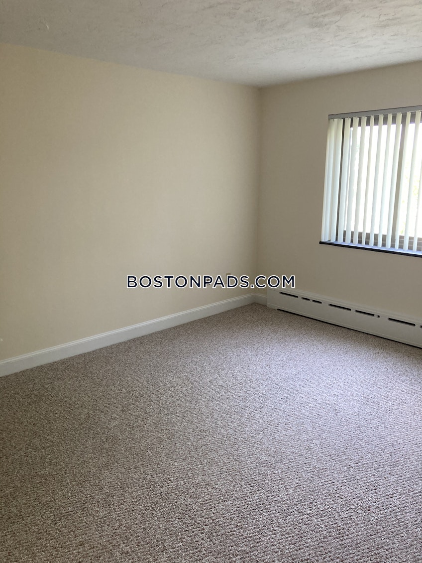 Arlington - $1,900 /month