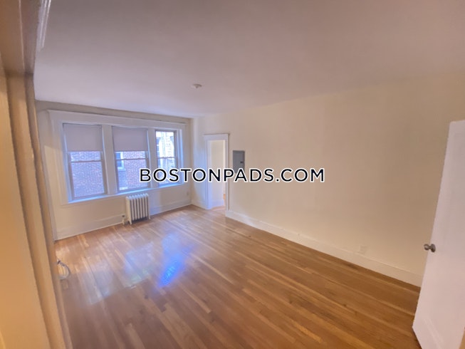 Cambridge - $2,800 /mo