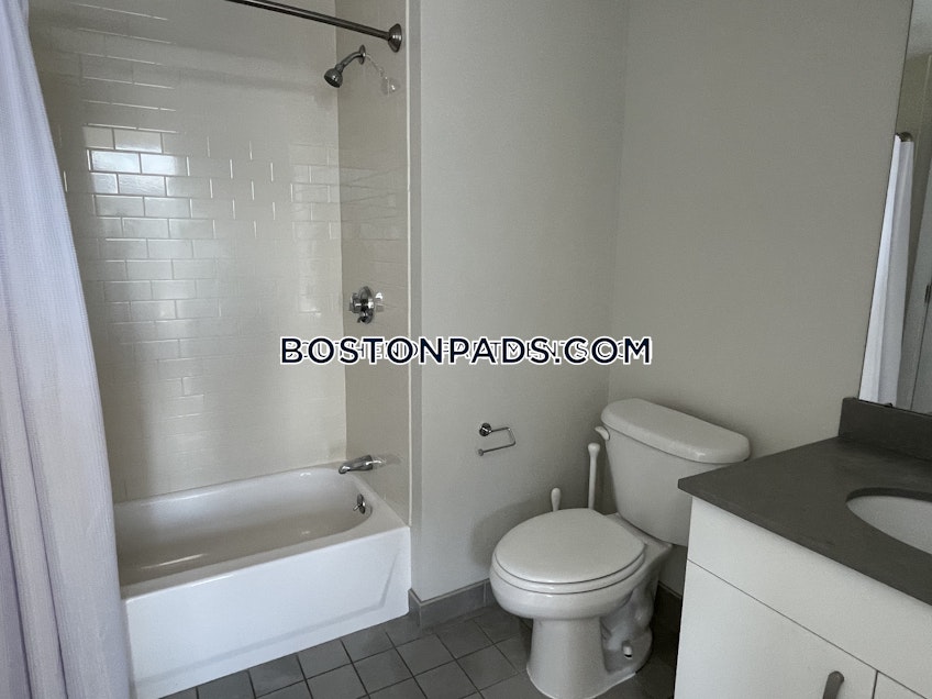 Boston - $4,300 /month