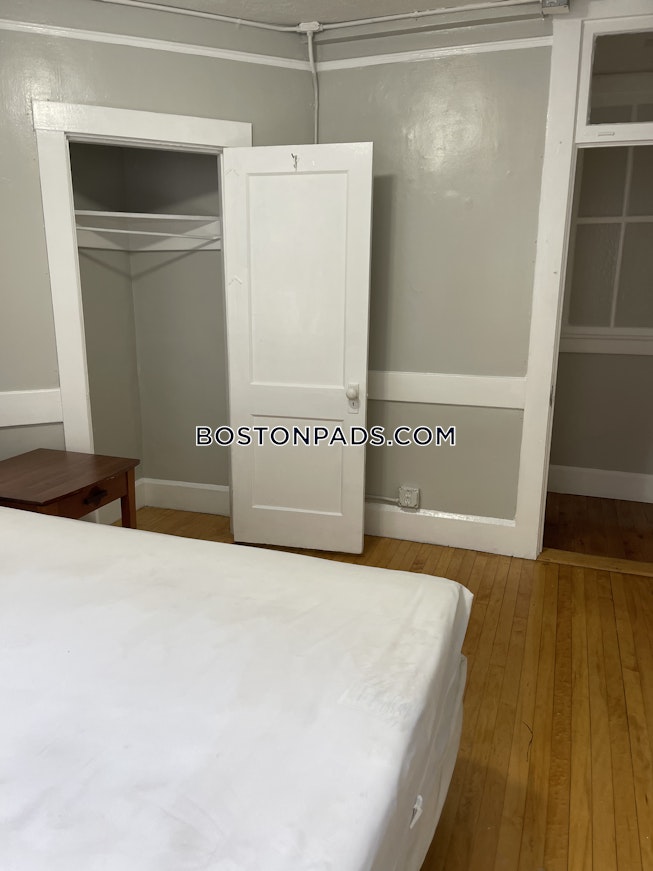 Boston - $3,700 /mo