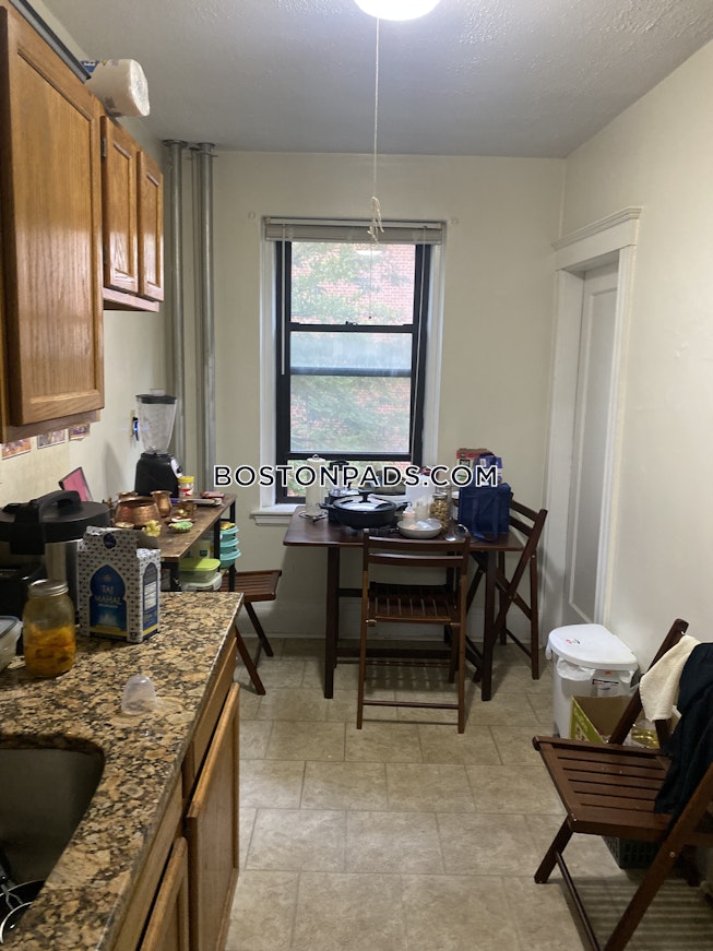 Malden - $1,800 /mo