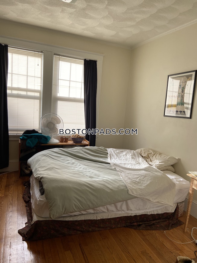 Somerville - $2,150 /mo