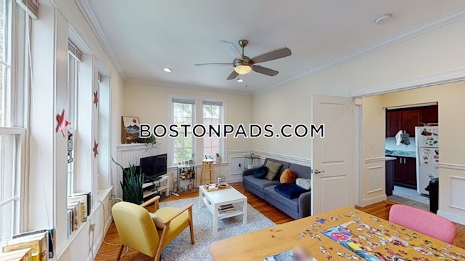 Boston - $2,995 /mo